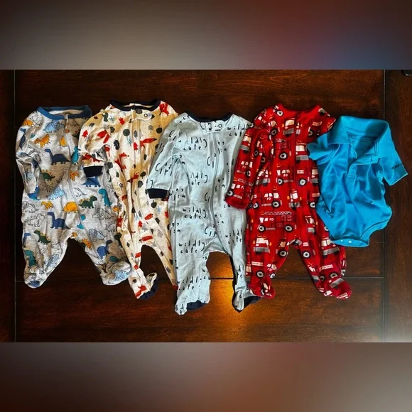 0-3 months One Piece Footies - 10 Pieces - Picture 3 of 9